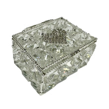 COFRE PARA ARRAS CON CRISTAL CUADRO Y CORAZÓN.