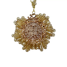COLGANTE MEDALLA SAN BENITO BORDADA CRISTAL CONITO