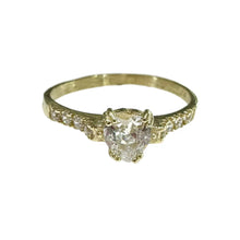 ANILLO MONTADURA CON ZIRCONIA CENTRAL CORAZÓN - ORO 10K