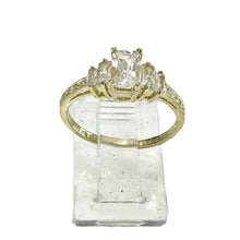 ANILLO ZIRCONIA RECTANGULAR CON 4 LATERALES - ORO 10K