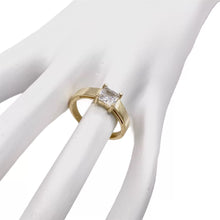 ANILLO SOLITARIO ZIRCONIA CUADRO CENTRAL LISO - ORO 10K