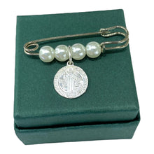 PIN FISTOL BROCHE CON MEDALLA - SAN BENITO ABAD - PLATA .925