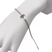 PULSERA TIPO TENNIS CON CRUZ TRANSVERSAL - ORO 10K